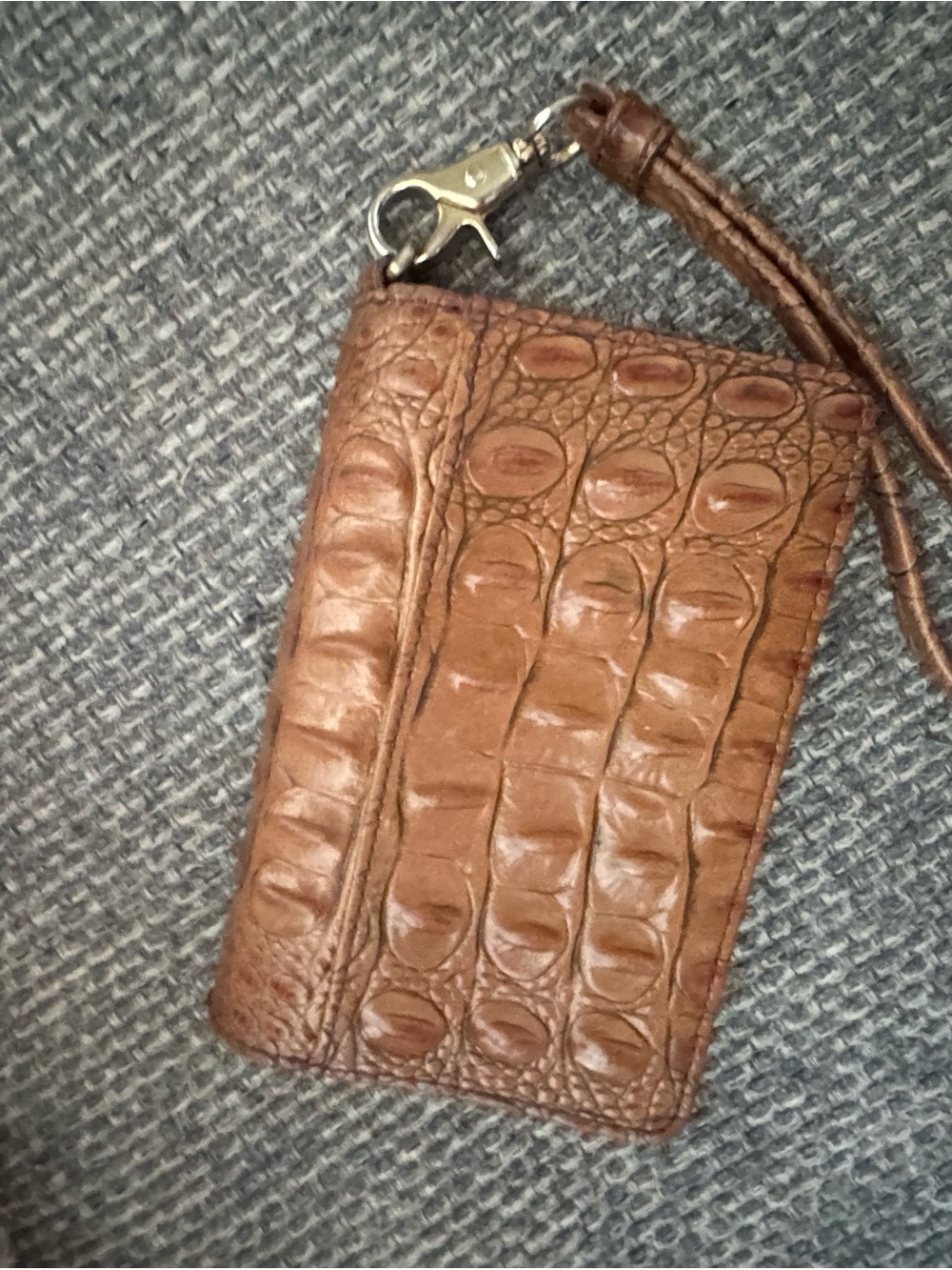 Brahmin Debra Melbourne Pecan Croc Embossed Leather Wristlet Wallet - Picture 3 of 9